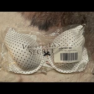 Brand new Victoria Secret Bra size 36C